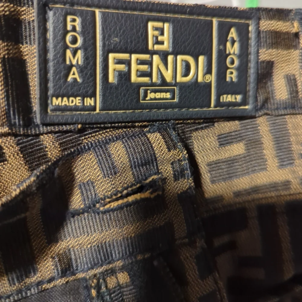 Fendi pants - Picture 3 of 10